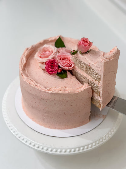Strawberries & Cream Cake
